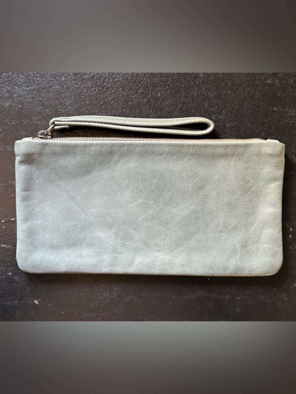 Rough & Tumble Clutch in Storm. Zinc-laquered linen with older style blue label - Picture 9 of 9